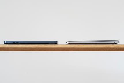 The new design (left) is thinner (1.13 cm) than the thickest point on the old one (1.61 cm). But it’s thicker than the thinnest point on the old one (0.41 cm). The latter’s wedge was also more rounded.