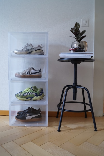 Fertig ist das coole Sneaker-Museum für zu Hause.
