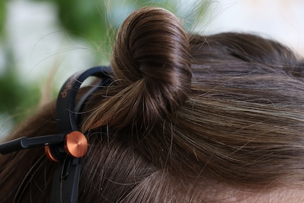 Più fine è la ciocca di capelli, migliore sarà la tenuta della «Croc Clip».