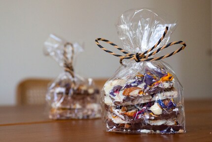 Wrapped up with a bow; the rabbits have gone and I can now give the result away without feeling bad. Muahaha.