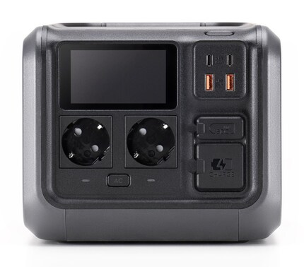 The Power 1000 offers 512 watt hours of battery capacity.