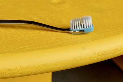 Design semplice: lo spazzolino manuale SUPER150 Berninox.