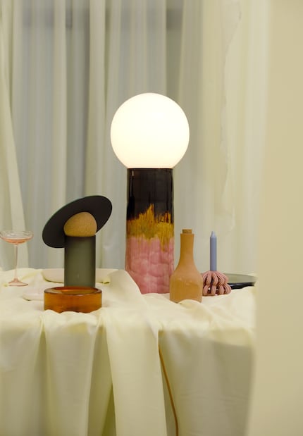 Lamps, oil and decorations – many shapes, materials and colours came together here.