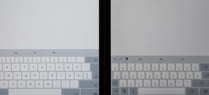 De iPad Air 13 met 600 nits links, 500 nits rechts ter vergelijking.