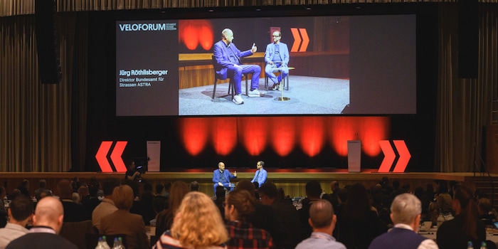 Veloforum Zurich / Simon von Gunten