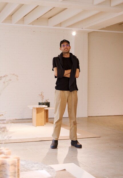 Matteo Lettieri de Maana Studios nage avec le courant.