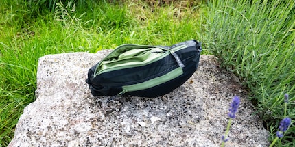 La veste prend ainsi peu de place dans le sac à dos.