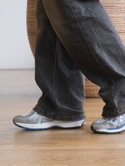 When you’re wearing them, it almost looks as if the pants fall that way naturally.