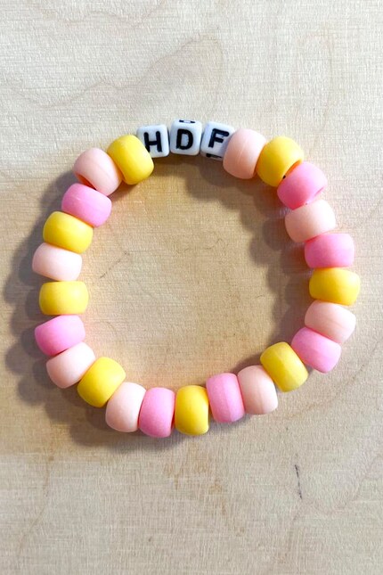 Oder auch die Buchstaben «HDF» Halt dich fern.