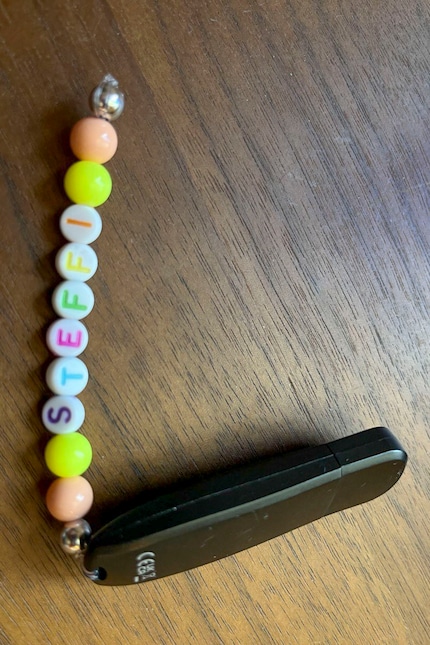 Aber wem dieser USB-Stick gehört, weiss ich jetzt ganz genau.