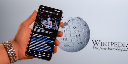 Eventuell reicht dir auch schon die Wikipedia-App auf dem Handy.
