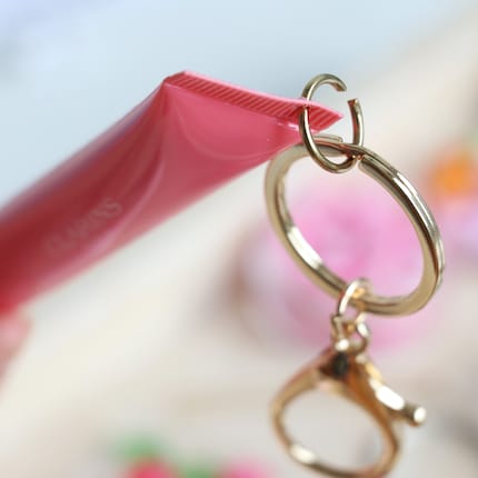 Poi ci infilo un anello di collegamento.