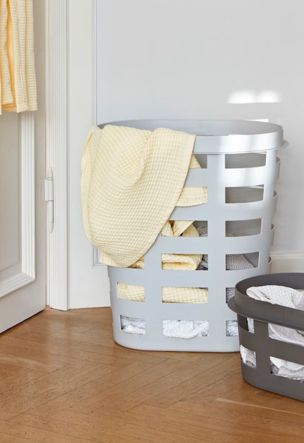 Même le linge sale peut être beau dans un panier au design aussi sympathique.