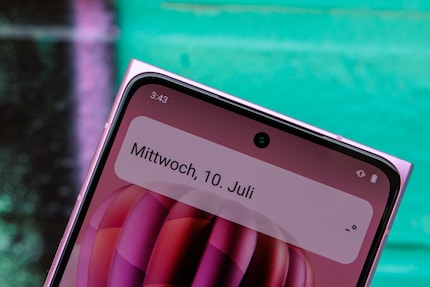 De opvallende hoeken doen denken aan de Lumia 920.