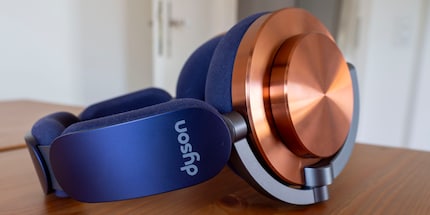 Con le OnTrac, Dyson entra nell'arena Hi-Fi dell'industria audio.