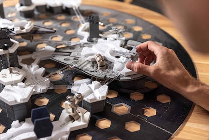Prenez place dans le X-Wing et combattez l'Empire.