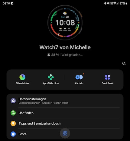 Eine App für die Verbindung zum Smartphone und alle Einstellungen.