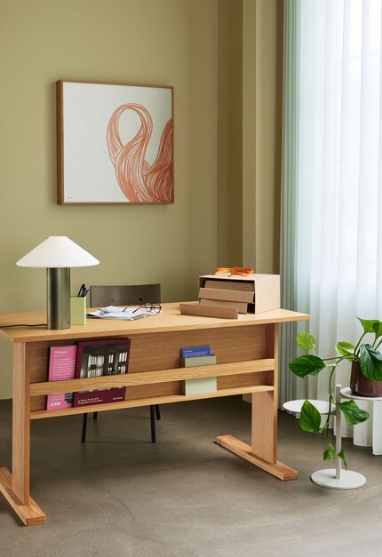 Whether it's a wall colour or a curtain - different elements contribute to a colour palette.