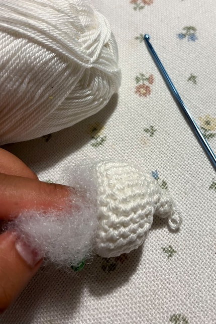 Un peu de coton fourré dedans ...