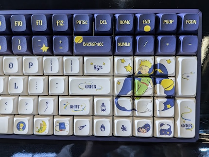 Ein zweites Modell der Reihe nennt Iqunix «F97 Starry Tryst».