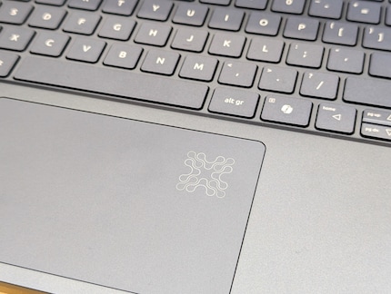 Le nouveau voyant d'activité de l'IA d'Acer.