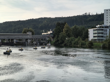 ... triple zoom, the quality is good.