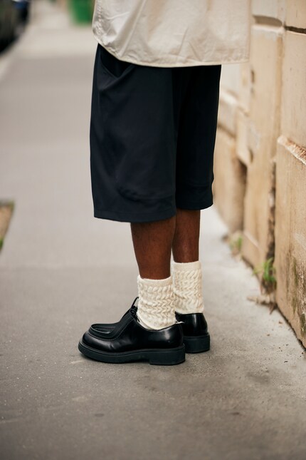 Schnürer und Socken sind das Herbst-Traumpaar.