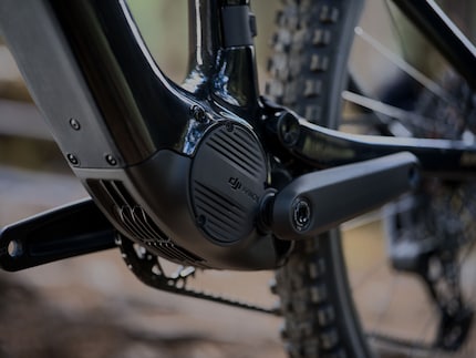 Le système Avinox Drive de DJI avec jusqu'à 105 Nm de couple dans les nouveaux E-MTB d'Amflow.