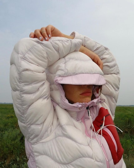 The Helium Utility down jacket by Peak Performance is water-repellent, windproof and ultra-light.