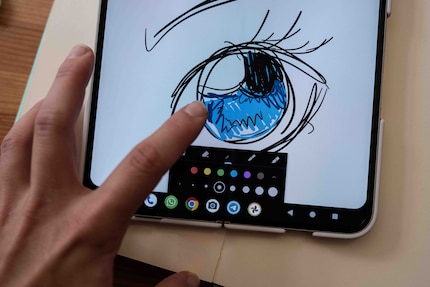 The note app would be great for sketching. Officially, however, there’s no stylus from Google. And using your finger just isn’t the same.