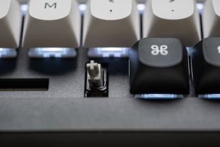 Malgré la lubrification, les stabilisateurs sont le point faible du Keychron Q1 HE.