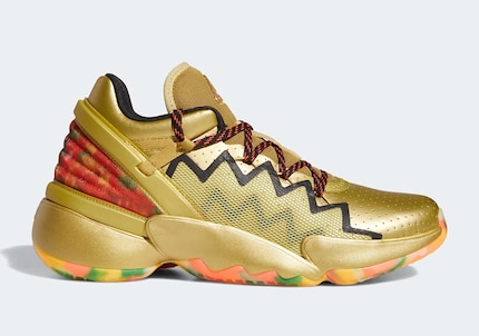 The Gold Bear colours already inspired the look of DON Issue #2 in one version.