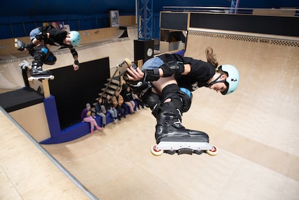 Le record du plus grand nombre de figures synchronisées en patins à roulettes en 30 secondes existe déjà lui aussi.