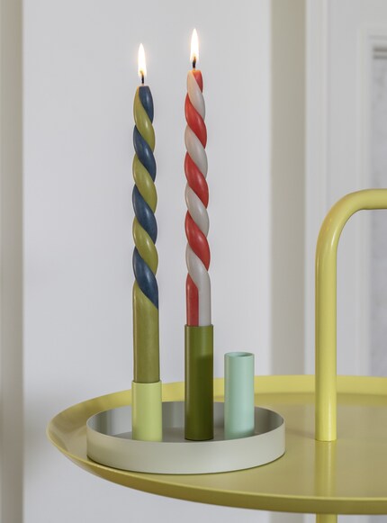 The colour-blocking trend comes to the fore in this candle with contrasting colours.