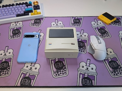 The AM01 is extremely compact.