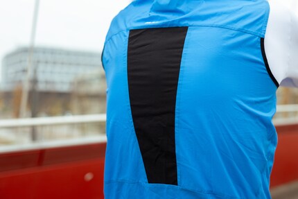 The fabric for the black panel on the back contains 20 per cent elastane.