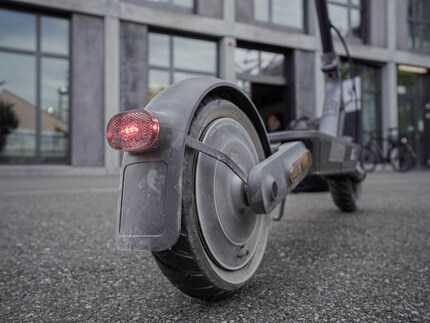 Like e-bikes, e-scooters also need their lights on during the day.