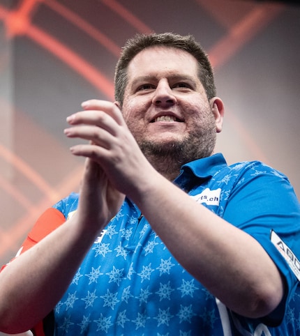 The Swiss Stefan Bellmont from Cham is the most successful darts player in his country and is celebrating his World Championship debut this year.