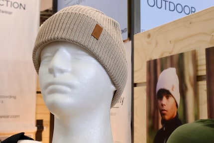 Not only the little ones, but also teenagers and adults should benefit from protection with knitted hats.