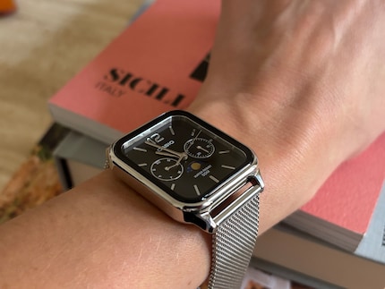 Superbe montre – malheureusement un peu trop grande pour moi.