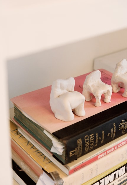 The chair’s intended to mess with your perception.