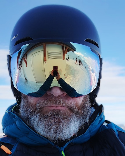 Casco e occhialoni Flaxta.