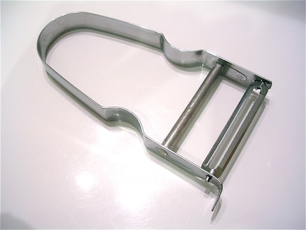 Alfred Neweczerzal's baby: the Rex peeler.