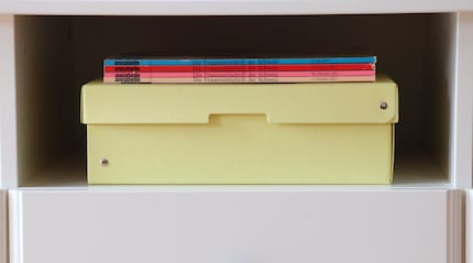 The Pure Box (240 × 320 × 100 mm) easily accommodates magazines and other A4 formats.