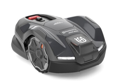 Der 405XE NERA besitzt eine Objekterkennung und die Option für Mobilfunk. Beides fehlt dem 305E Nera