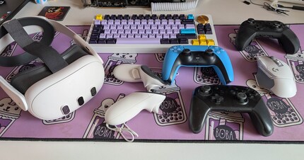 On peut jouer sur PC avec toutes les manettes.