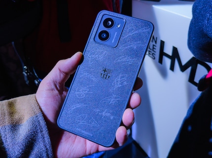 Le Barca Fusion a l'air chic avec les signatures des joueurs. Mais il a plus le concept d'une coque que celui d'un boîtier.