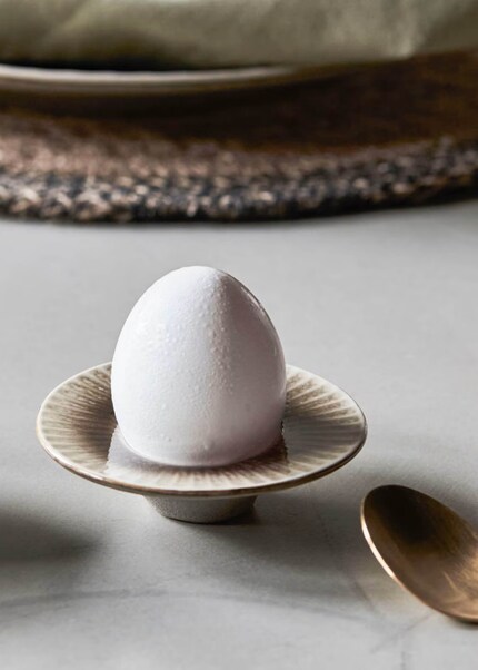 Il portauovo Pion emana un'atmosfera rilassata.