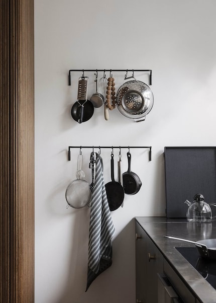 With bars arranged one below the other, you can maximise the creative vibe of your kitchen.