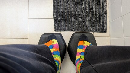 Ob mit oder ohne Socken, darauf stelle ich meine Füsse noch so gerne.